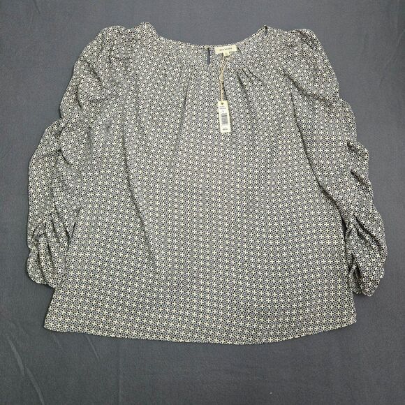 Max Studio Women L Crepe Flutter Sleeve Geometric Keyhole Back Blouse NWT - Picture 1 of 14